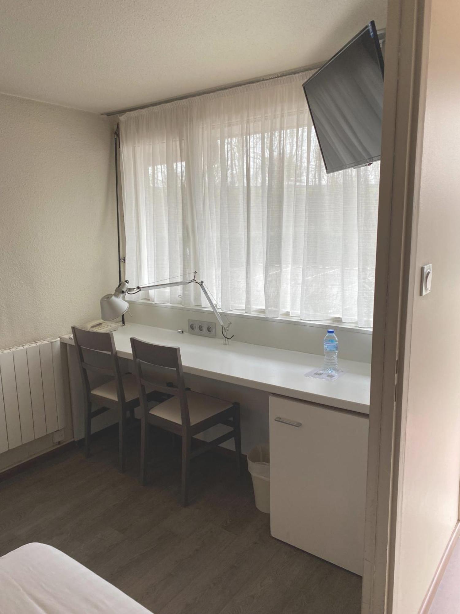 Brit Hotel Confort Nancy Luneville Ruang foto