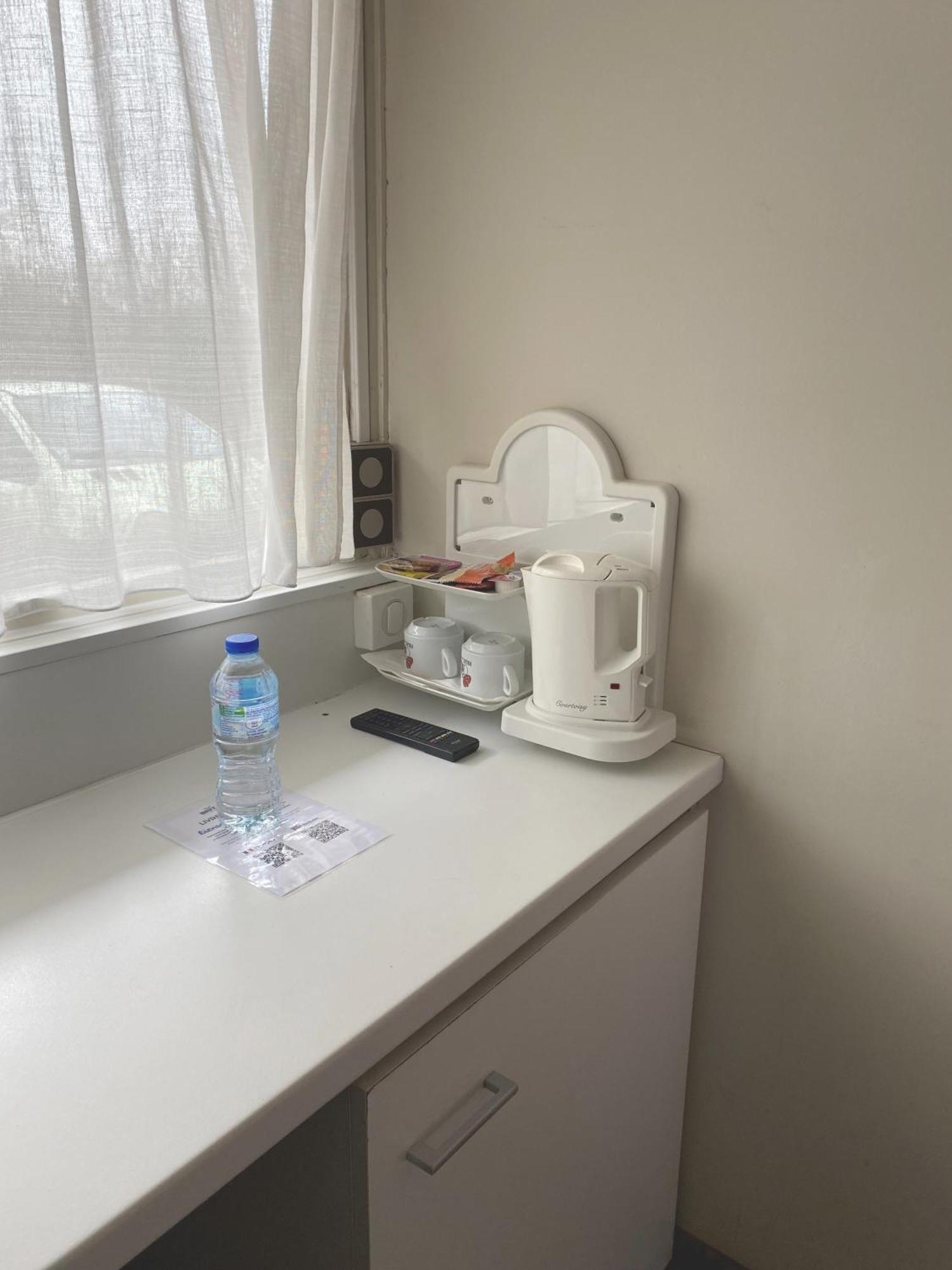 Brit Hotel Confort Nancy Luneville Ruang foto
